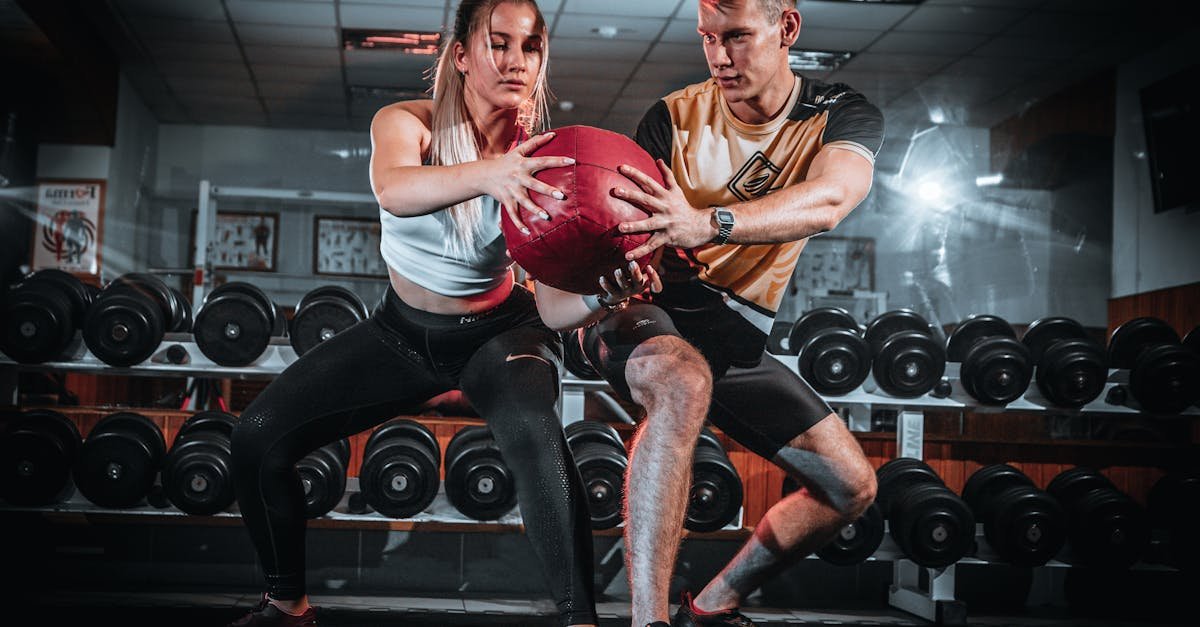 Cardio czy ciężary? Jak wybrać trening, który najszybciej przybliży Cię do celu